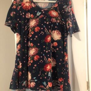 EUC 2x Perfect T, LuLaRoe